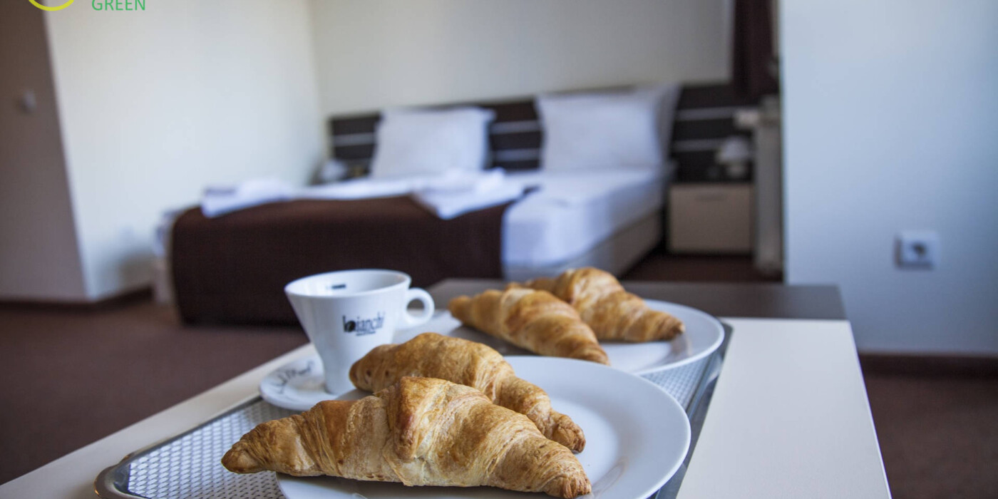 hotel-borovets-green-apartment-2-delux-hotelsperla-gallery-02-1-1400x700